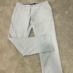 Vineyard Vines pant